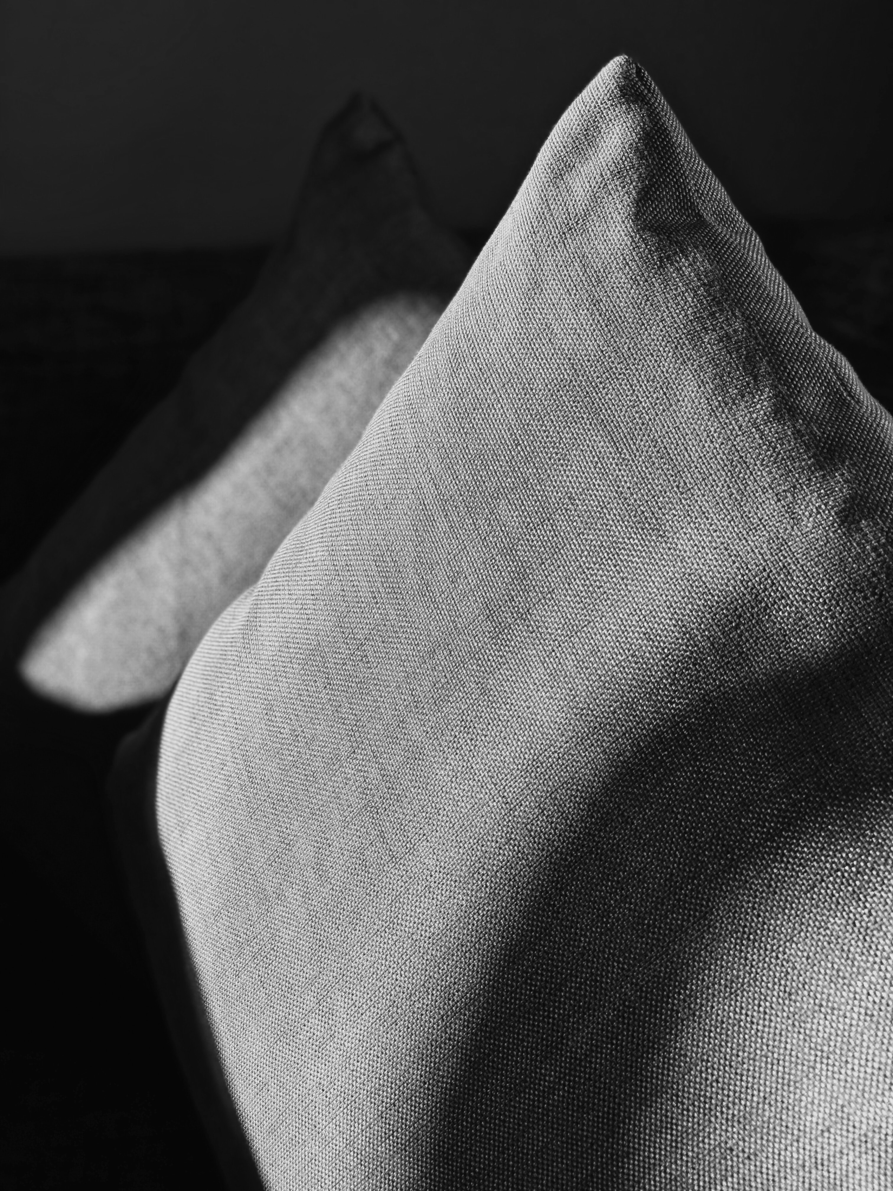 jon-tyson-TIYbUdolZtk-unsplash